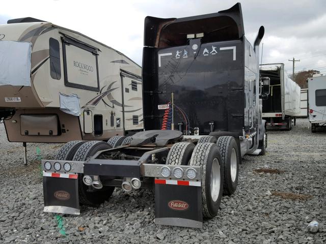 1XP5DU9X17N697675 - 2007 PETERBILT 379 BLACK photo 4