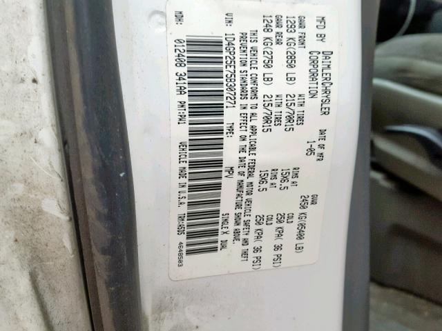 1D4GP25E75B307271 - 2005 DODGE CARAVAN SE WHITE photo 10