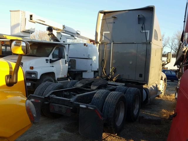 1XKFDP9X4CJ325504 - 2012 KENWORTH CONSTRUCTI GRAY photo 4