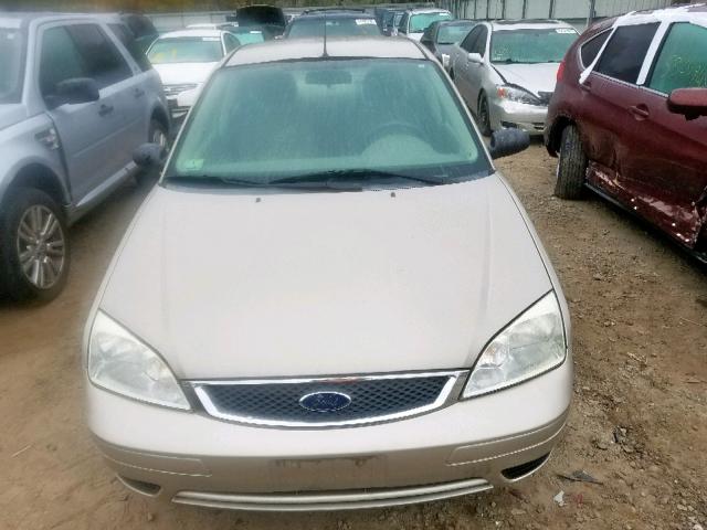 1FAFP34N66W112696 - 2006 FORD FOCUS ZX4 BEIGE photo 9