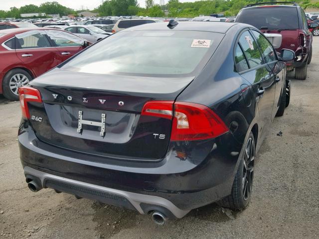 YV126MFL3H2421818 - 2017 VOLVO S60 BLACK photo 4