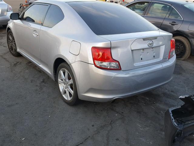 JTKJF5C74B3020206 - 2011 TOYOTA SCION TC SILVER photo 3