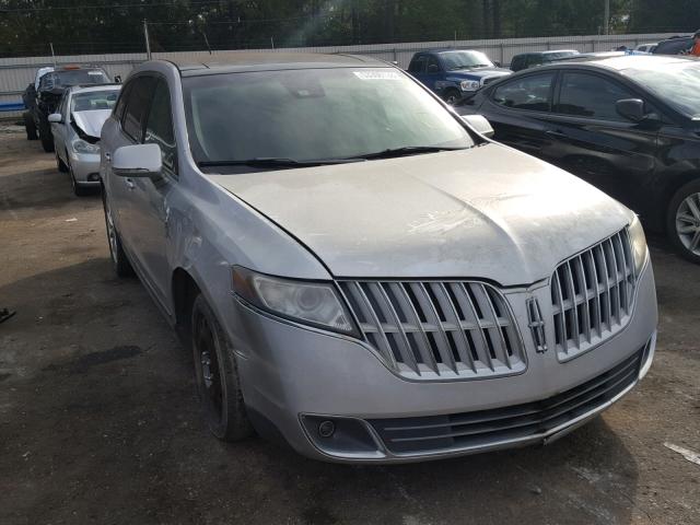 2LMHJ5AT2BBJ53874 - 2011 LINCOLN MKT SILVER photo 1