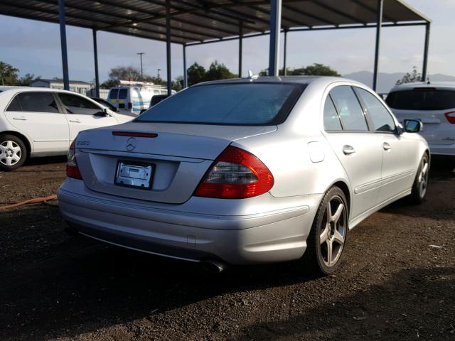 WDBUF56X49B391705 - 2009 MERCEDES-BENZ E 350 SILVER photo 4