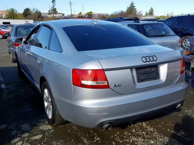 WAUDG74F35N104137 - 2005 AUDI A6 3.2 QUA SILVER photo 3