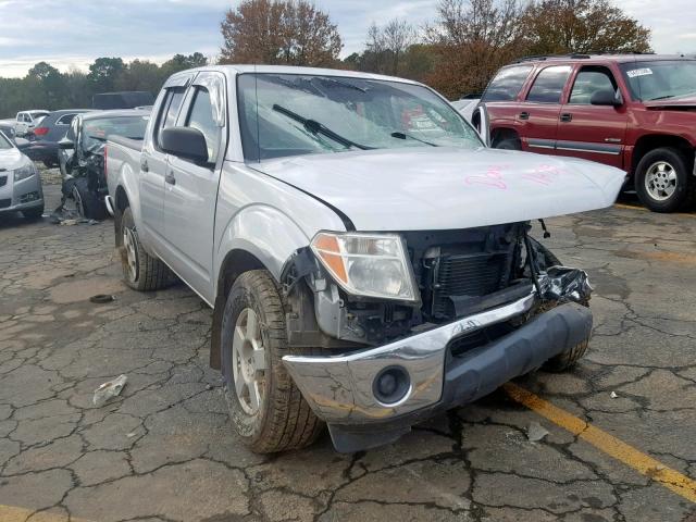 1N6AD07U87C456576 - 2007 NISSAN FRONTIER C SILVER photo 1