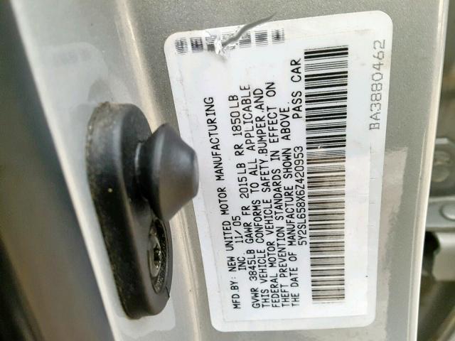 5Y2SL658X6Z420953 - 2006 PONTIAC VIBE SILVER photo 10