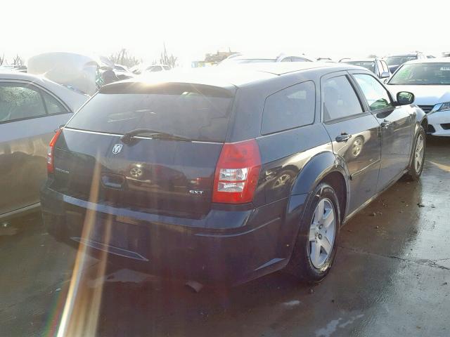 2D4FV48V55H112429 - 2005 DODGE MAGNUM SXT BLACK photo 4