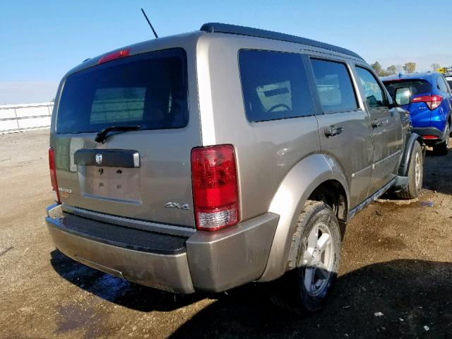 1D8GU28K27W734796 - 2007 DODGE NITRO SXT BEIGE photo 4