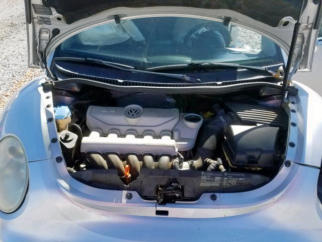 3VWPF31Y16M321163 - 2006 VOLKSWAGEN NEW BEETLE 银色 照片 7
