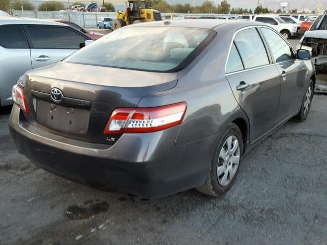 4T4BF3EK7AR050862 - 2010 TOYOTA CAMRY BASE 灰色 照片 4