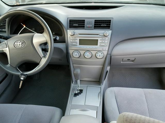 4T4BF3EK7AR050862 - 2010 TOYOTA CAMRY BASE 灰色 照片 9