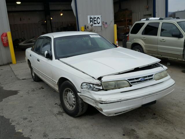 2FALP74W2TX125254 - 1996 FORD CROWN VICT WHITE photo 1