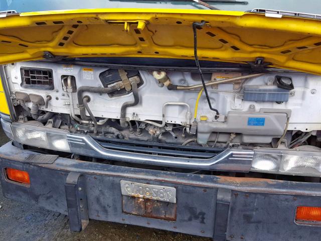 JNAMA33H11AE60089 - 2001 NISSAN DIESEL UD1800 YELLOW photo 7