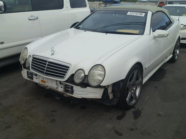 WDBLK70G8YT034581 - 2000 MERCEDES-BENZ CLK 430 WHITE photo 2