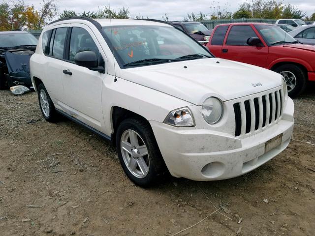 1J8FT47W97D256359 - 2007 JEEP COMPASS WHITE photo 1