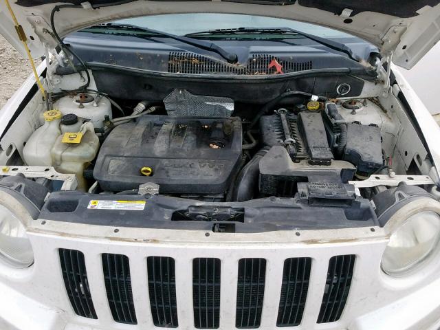 1J8FT47W97D256359 - 2007 JEEP COMPASS WHITE photo 7