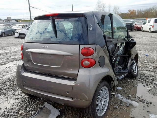 WMEEJ3BA2CK532452 - 2012 SMART FORTWO PUR GRAY photo 4