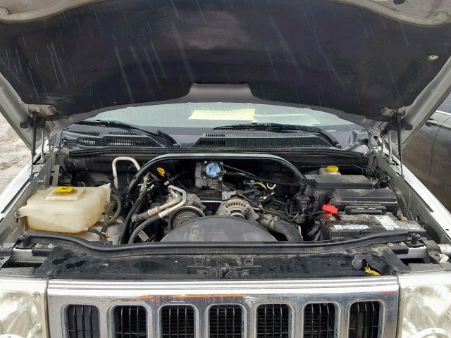 1J8HH48K38C158506 - 2008 JEEP COMMANDER Gümüş foto 7