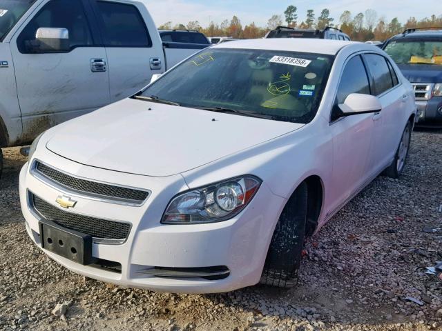 1G1ZJ57759F209452 - 2009 CHEVROLET MALIBU 2LT WHITE photo 2