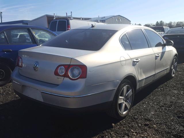 WVWJK73C39P042874 - 2009 VOLKSWAGEN PASSAT TUR SILVER photo 4