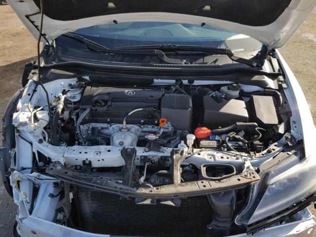 19UDE2F7XGA017672 - 2016 ACURA ILX PREMIU WHITE photo 7