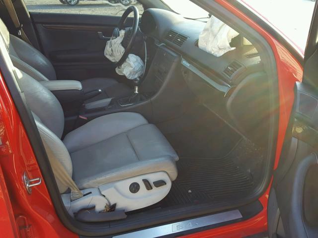 WAUPL68E25A035288 - 2005 AUDI S4 RED photo 5