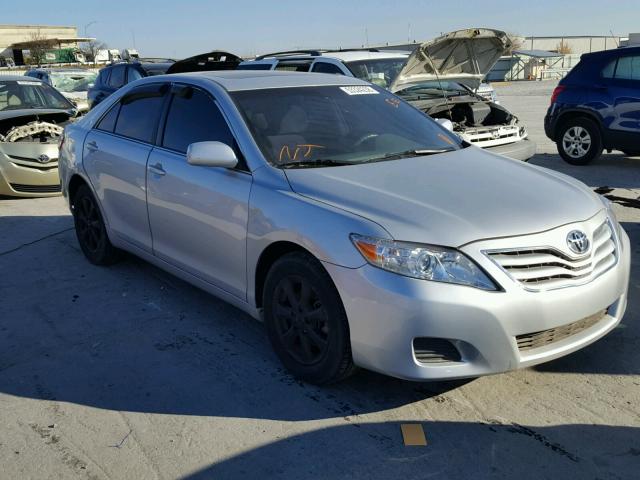 4T1BF3EK7AU101268 - 2010 TOYOTA CAMRY BASE 银色 照片 1