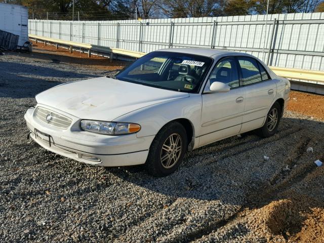 2G4WB52K431217121 - 2003 BUICK REGAL LS WHITE photo 2