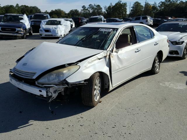 JTHBF30G336002444 - 2003 LEXUS ES 300 WHITE photo 2