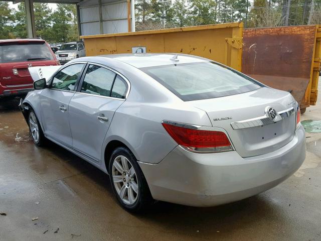 1G4GC5EG8AF125220 - 2010 BUICK LACROSSE C SILVER photo 3