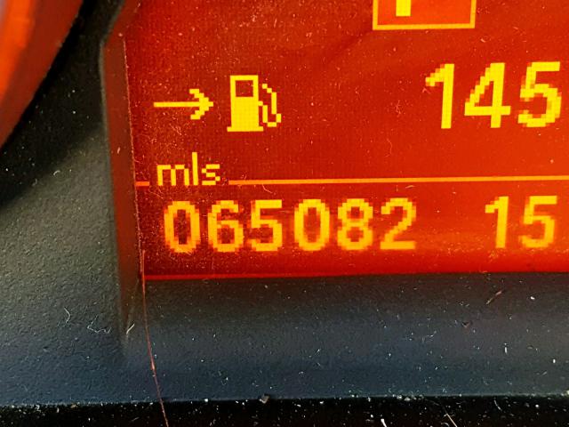 WBALM5C5XBE378299 - 2011 BMW Z4 SDRIVE3 WHITE photo 8