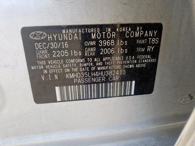 KMHD35LH4HU382413 - 2017 HYUNDAI ELANTRA GT SILVER photo 10