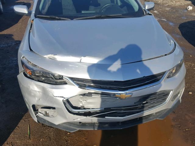 1G1ZE5ST6GF290225 - 2016 CHEVROLET MALIBU LT SILVER photo 9