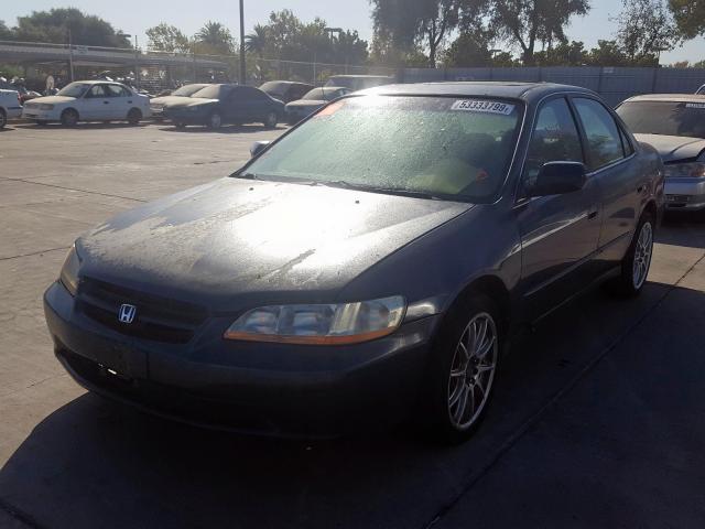 1HGCG6651YA037788 - 2000 HONDA ACCORD LX BLUE photo 2