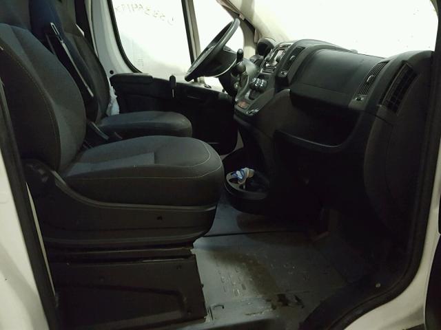 3C6TRVCG5FE511249 - 2015 RAM PROMASTER WHITE photo 5