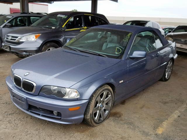 WBABS33482PG82610 - 2002 BMW 325 CI BLUE photo 2