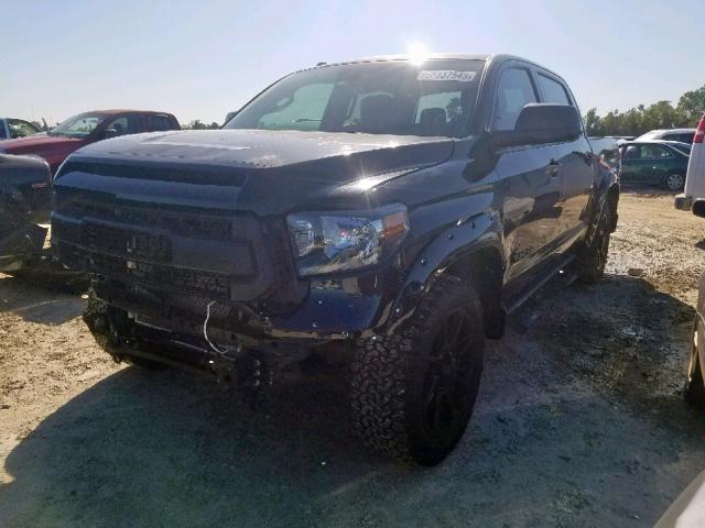 5TFEM5F15JX123955 - 2018 TOYOTA TUNDRA CRE BLACK photo 2