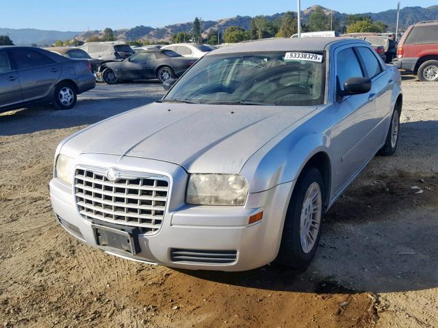 2C3KA43R86H239246 - 2006 CHRYSLER 300 SILVER photo 2