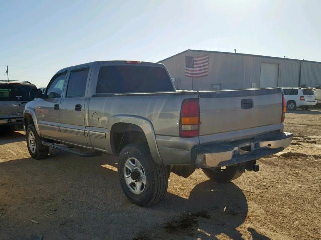 1GCHK23G32F106041 - 2002 CHEVROLET SILVERADO BEIGE photo 3