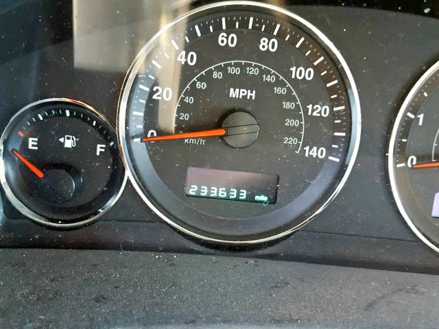 1J8HH48K26C204405 - 2006 JEEP COMMANDER 银色 照片 8