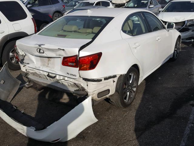 JTHBK262282071240 - 2008 LEXUS IS 250 WHITE photo 4