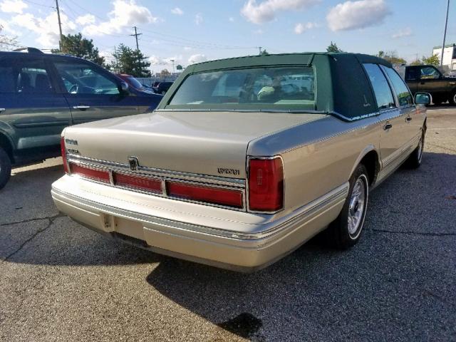 1LNLM81W6VY686567 - 1997 LINCOLN TOWN CAR GREEN photo 4