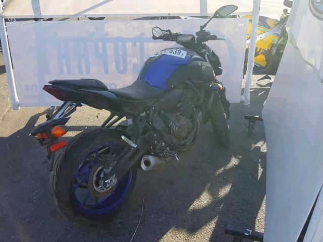 JYARM27Y0JA000607 - 2018 YAMAHA MT07 C BLUE photo 4