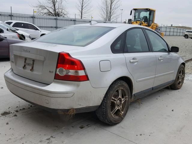 YV1MS382452093176 - 2005 VOLVO S40 2.4I SILVER photo 4