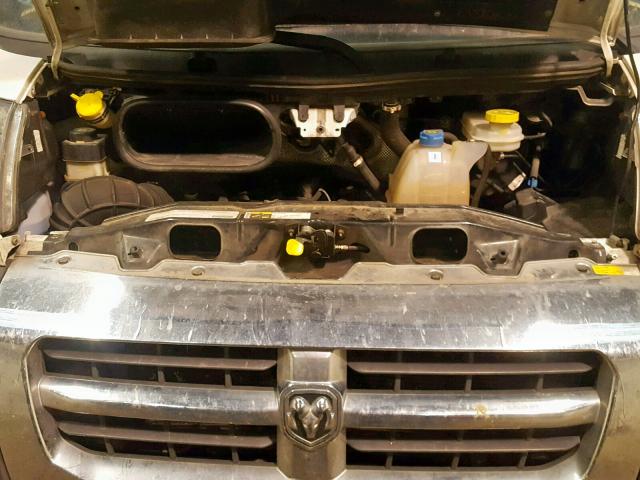 3C6URVJG4HE514721 - 2017 RAM PROMASTER 白色 照片 7