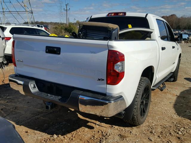 5TFDW5F18JX772865 - 2018 TOYOTA TUNDRA CRE WHITE photo 4