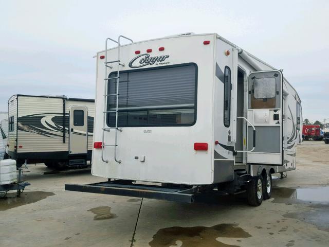 4YDF28025E2503357 - 2014 COUG TRAILER WHITE photo 4