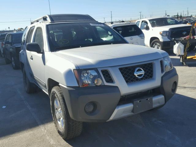 5N1AN0NU3DN816898 - 2013 NISSAN XTERRA X SILVER photo 1