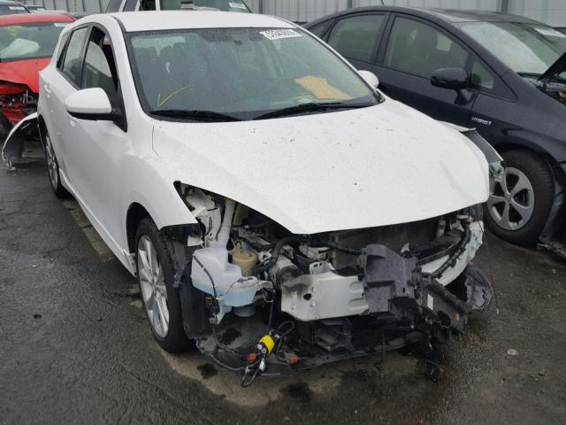 JM1BL1K61B1438627 - 2011 MAZDA 3 S WHITE photo 1